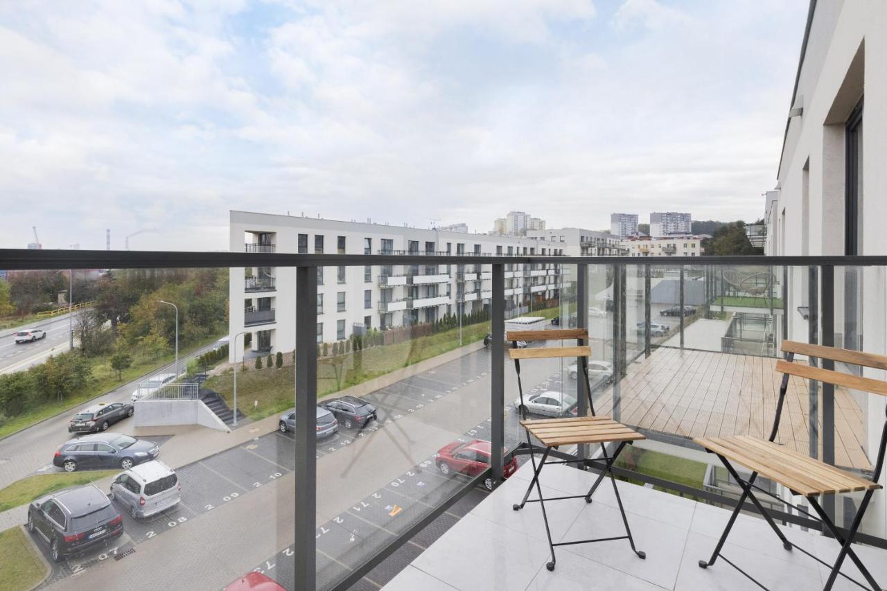 Gdynia Nasypowa Apartments With Parking By Noclegi Renters Bagian luar foto