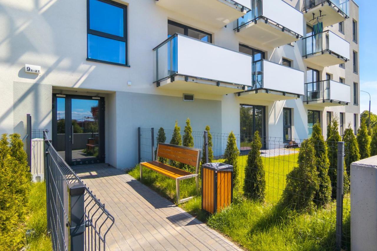 Gdynia Nasypowa Apartments With Parking By Noclegi Renters Bagian luar foto